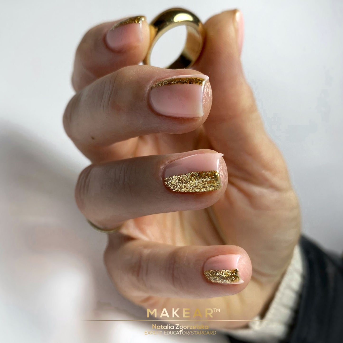 Smalto Semipermanente MAKEAR - S37 Hug me